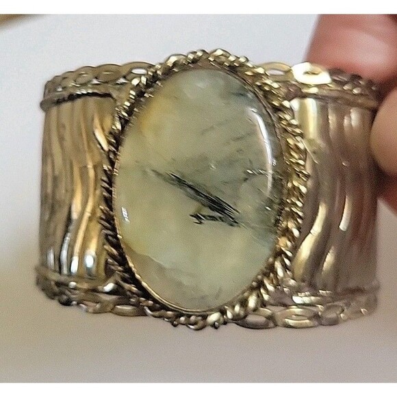 Natural Prehnite Statement Wide Cuff Bangle Bracelet Brass Tone - Picture 4 of 9